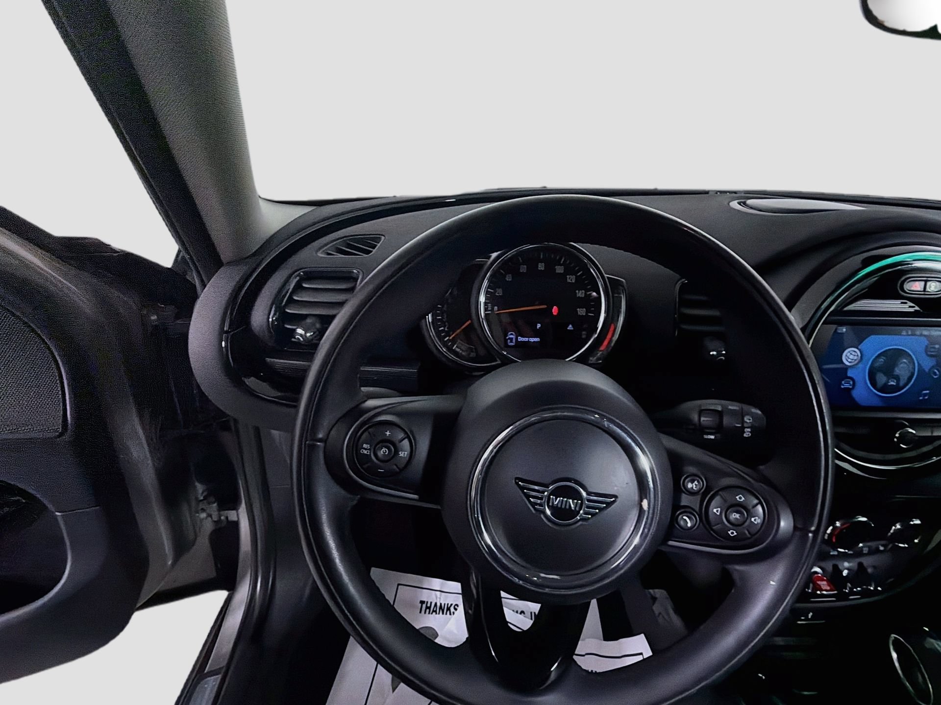 Used 2019 MINI Cooper Clubman ALL4 AWD/4WD image 11