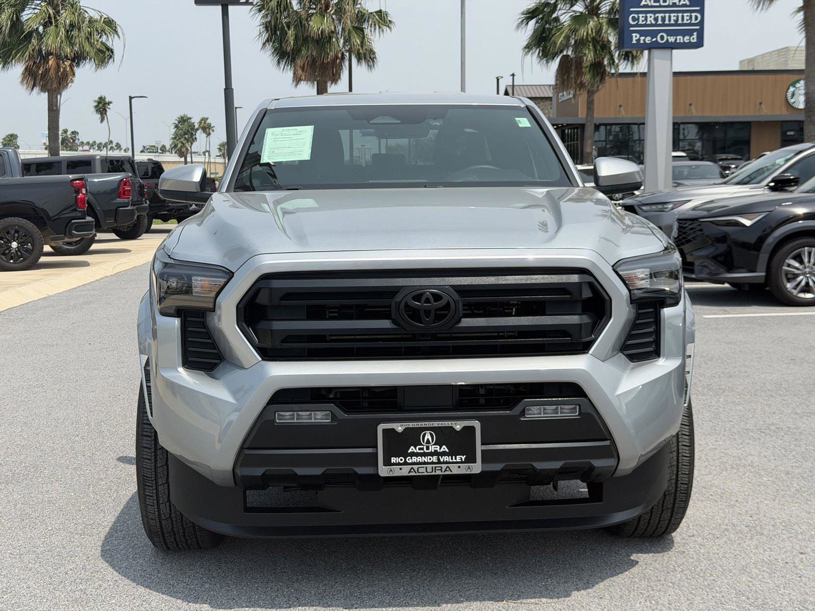 Used 2024 Toyota Tacoma SR5 AWD/4WD image 21