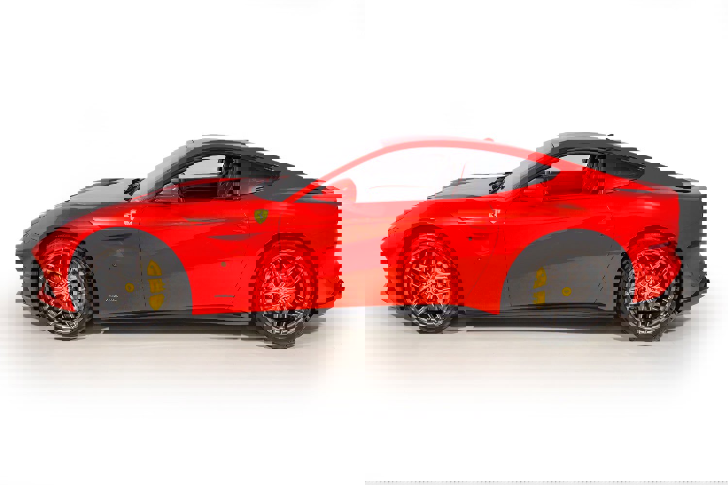 Used 2017 Ferrari F12 Berlinetta image 3