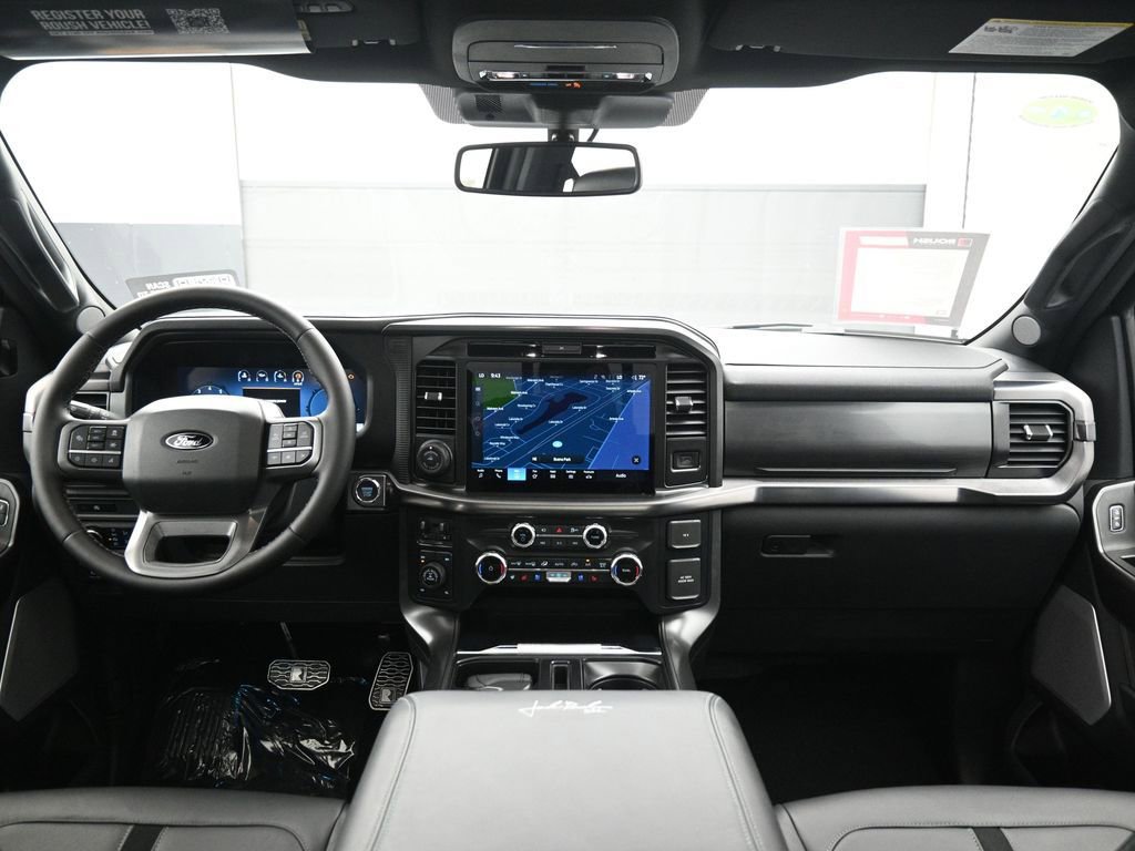 New 2025 Ford F150 Lariat w/ Equipment Group 502A High image 28