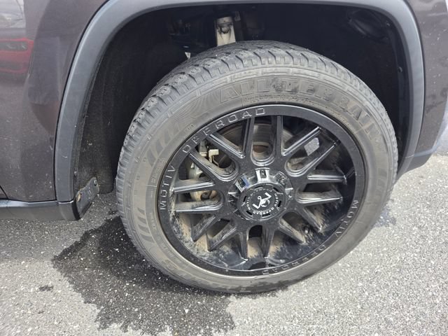 Certified 2021 Jeep Grand Cherokee Laredo X AWD/4WD image 29