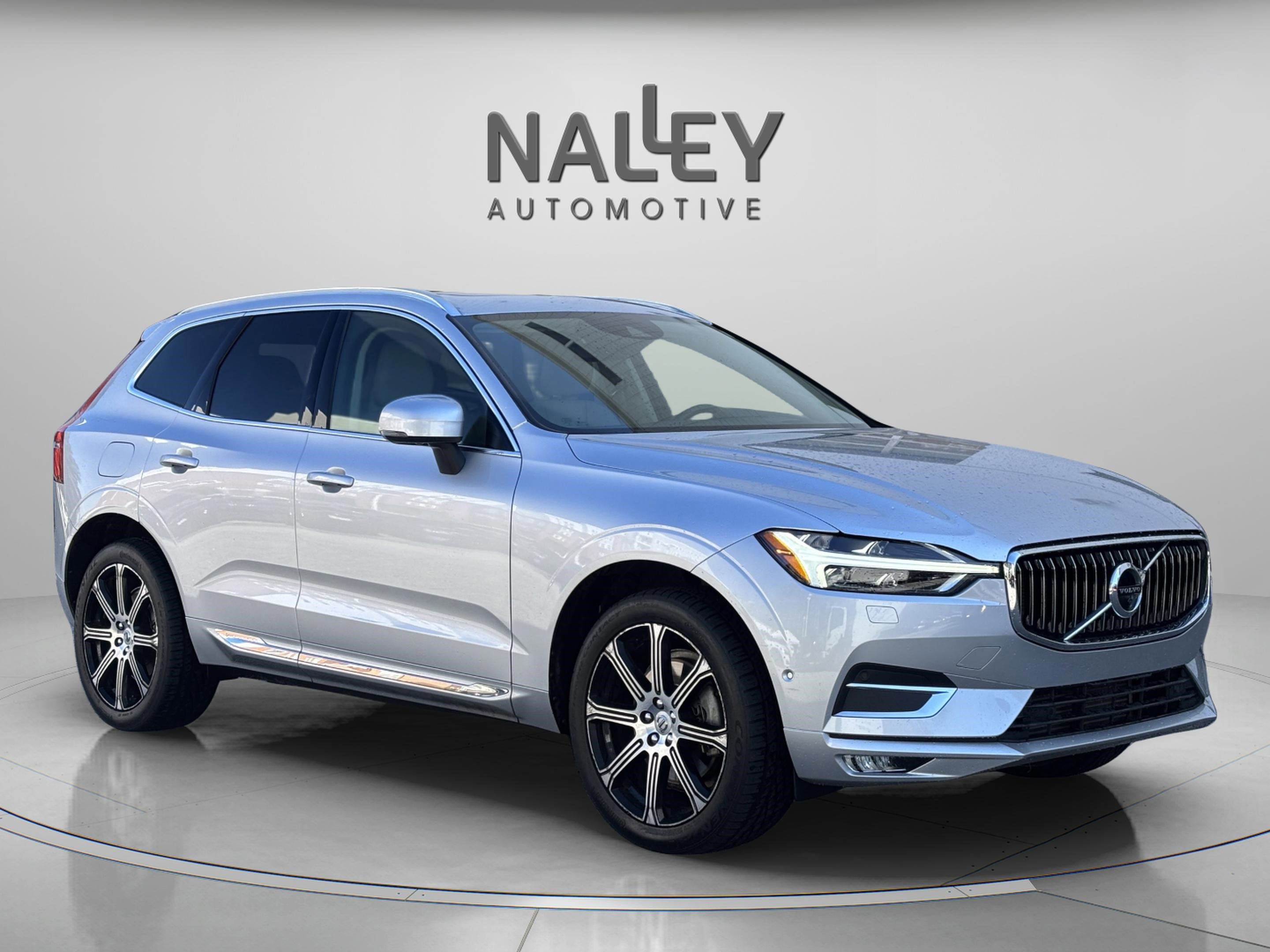 Used 2018 Volvo XC60 T6 Inscription w/ Luxury Seat Package image 6