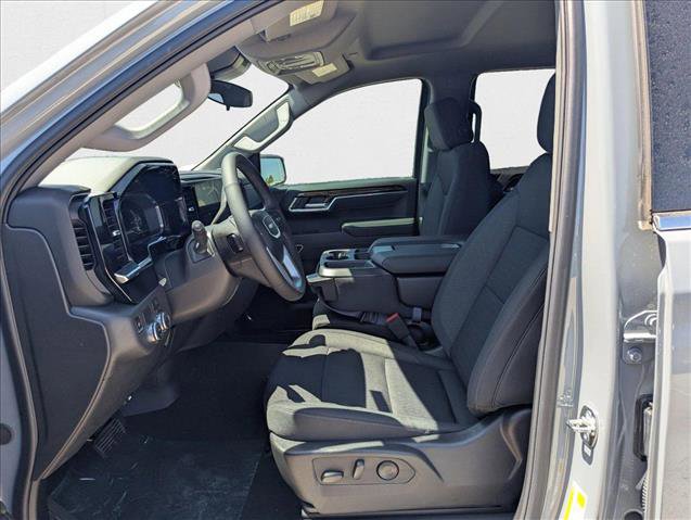 New 2025 GMC Sierra 1500 SLE image 4