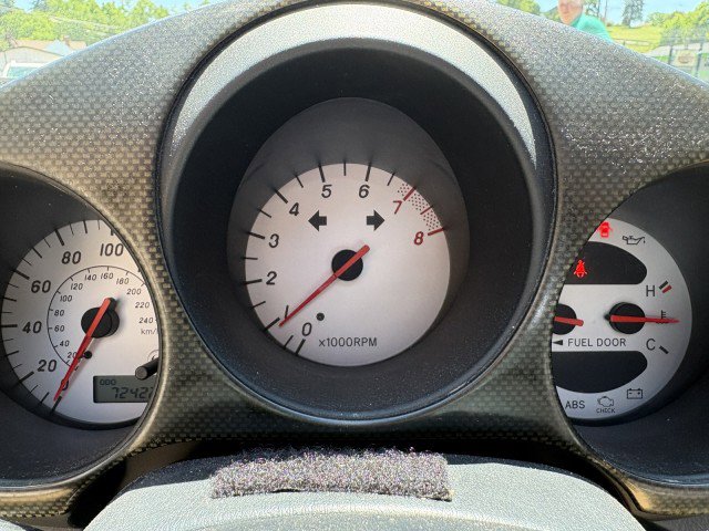 Used 2002 Toyota MR2 RWD image 11
