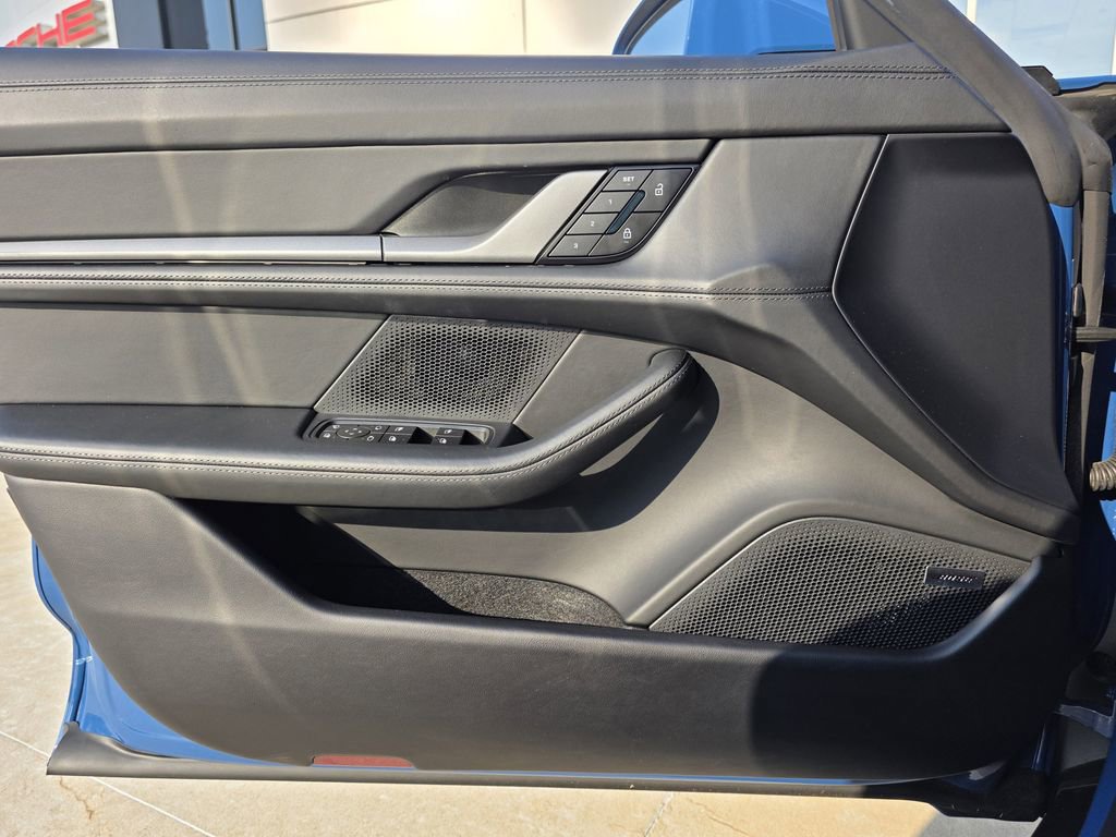 Certified 2025 Porsche Taycan image 32