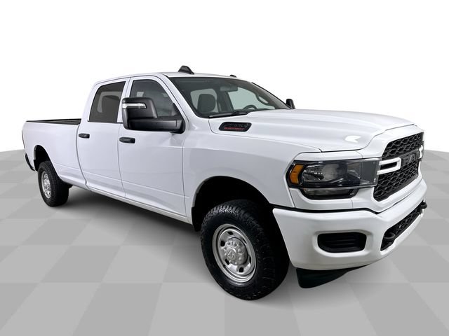 Used 2023 RAM 2500 Tradesman AWD/4WD image 2