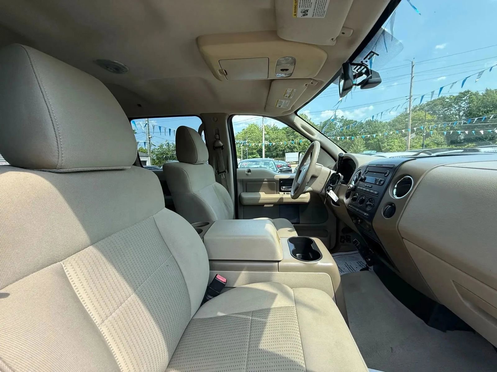 Used 2007 Ford F150 XLT image 48