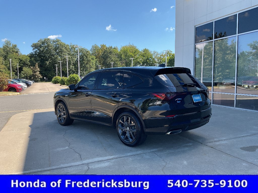 Used 2023 Acura MDX A-Spec AWD/4WD image 3