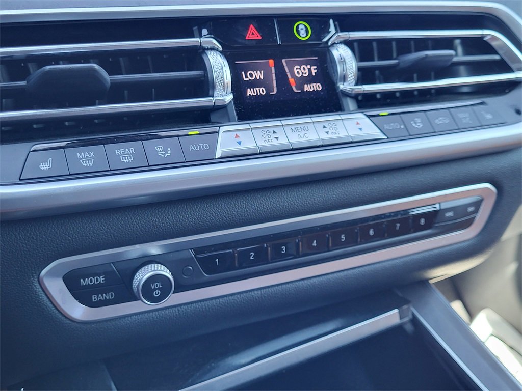 Used 2022 BMW X5 xDrive40i w/ Premium Package image 28