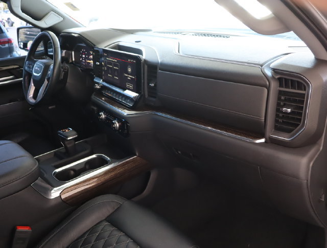 Used 2023 GMC Sierra 1500 Elevation w/ Preferred Package AWD/4WD image 56