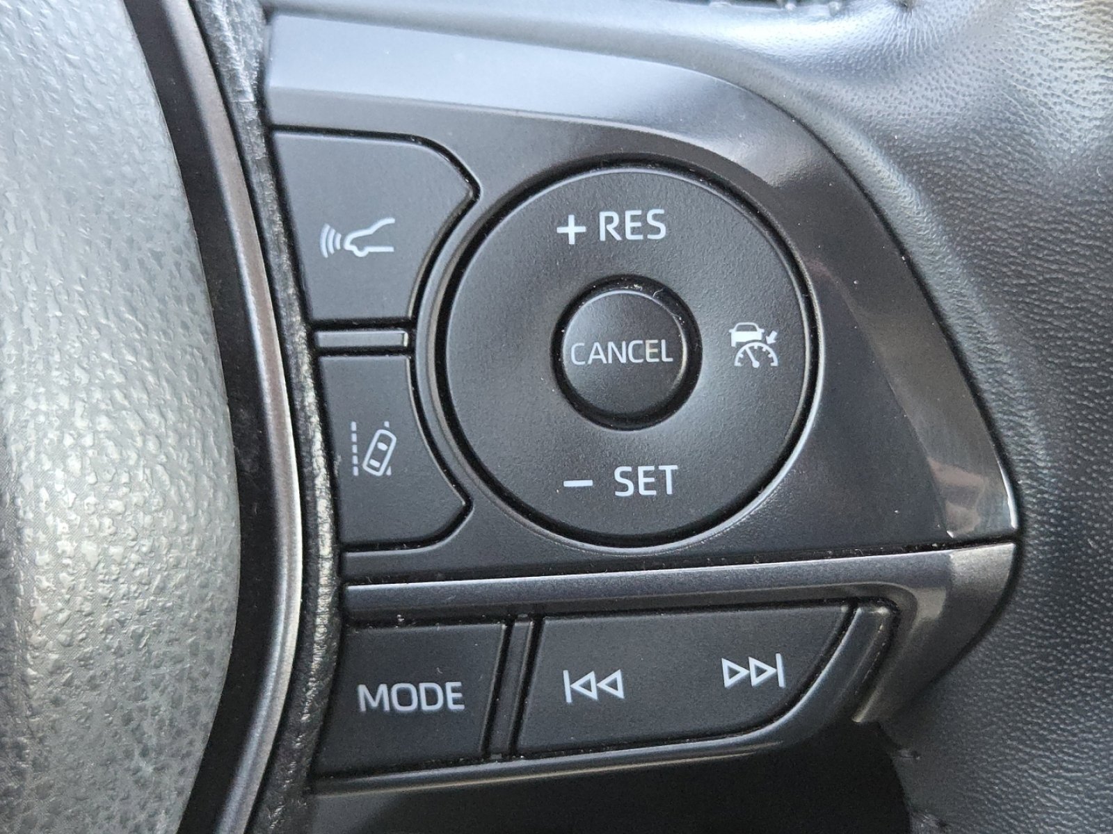 Used 2023 Toyota Camry XSE w/ Cold Weather Package image 11