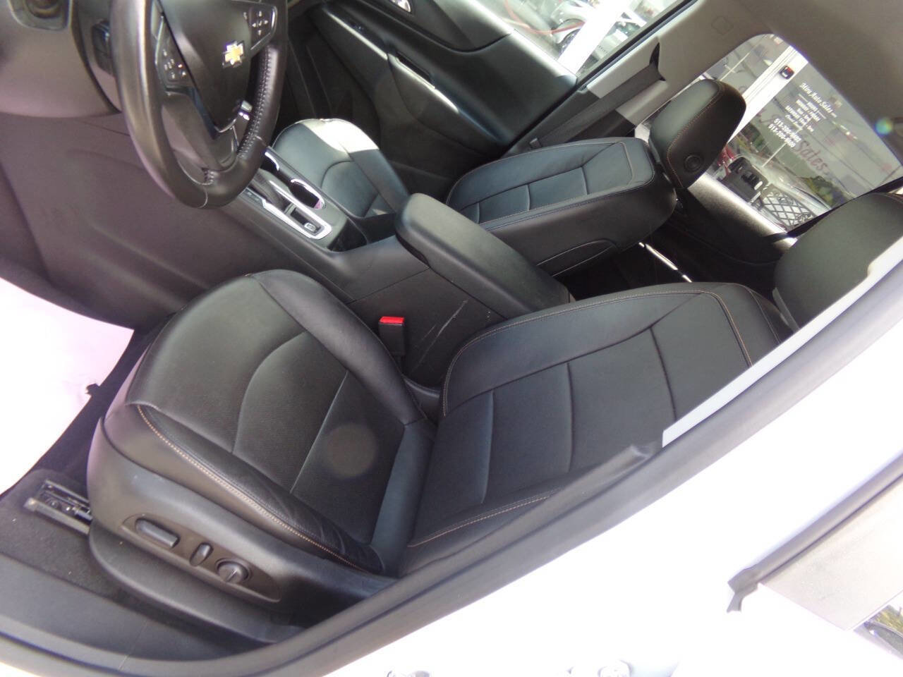 Used 2021 Chevrolet Equinox LT image 7