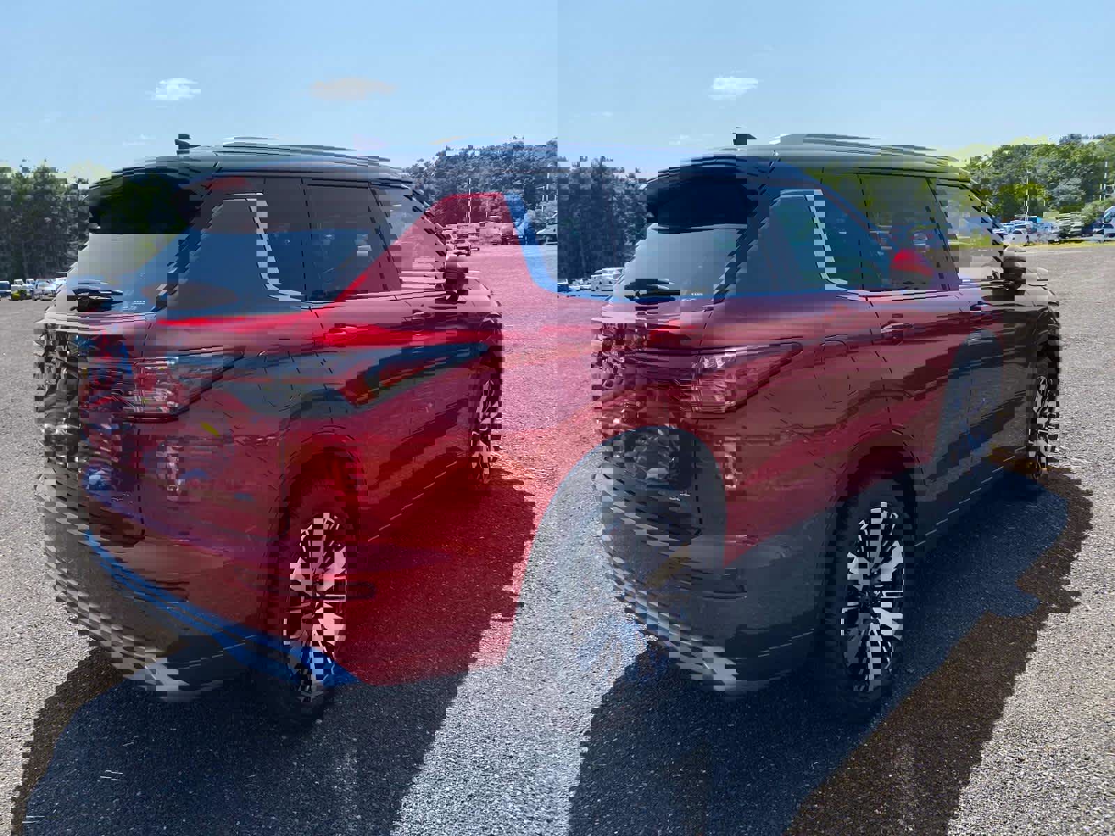 New 2025 Mitsubishi Outlander SEL image 3