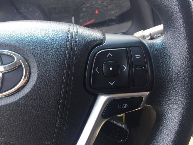 Used 2015 Toyota Sienna LE image 12