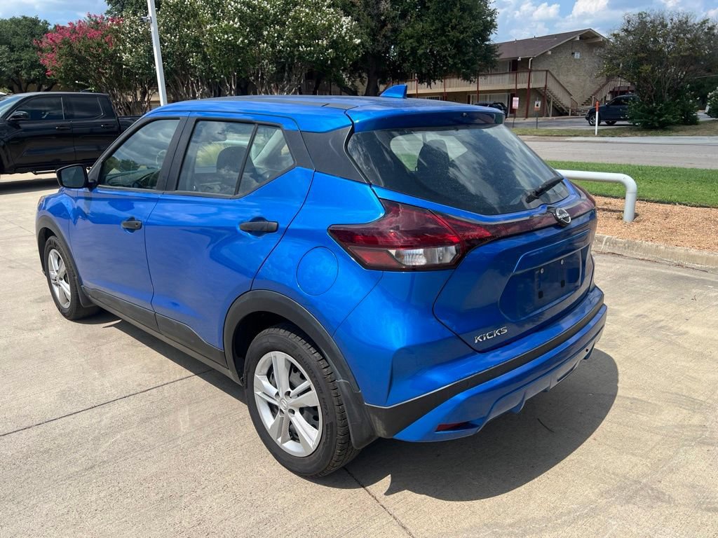 Used 2023 Nissan Kicks S FWD image 8