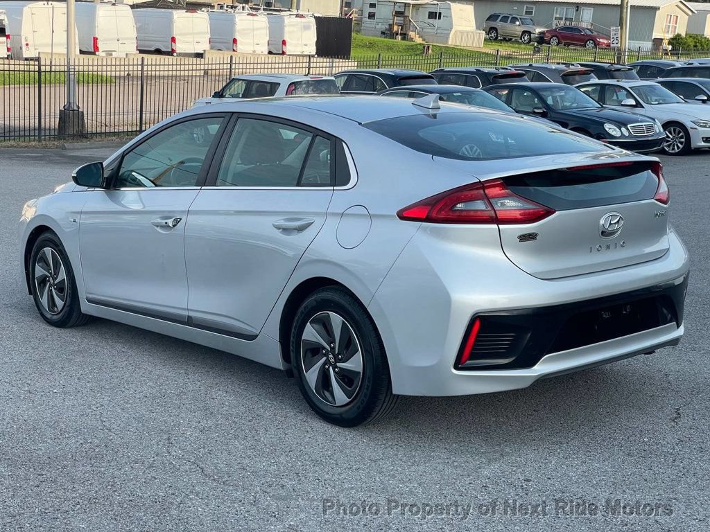 Used 2018 Hyundai Ioniq SEL w/ SEL Tech Package 02 FWD image 5