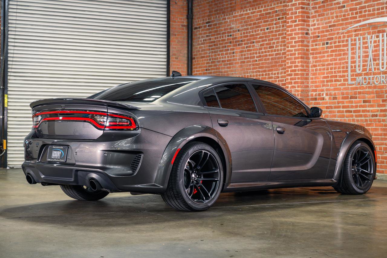 Used 2020 Dodge Charger SRT Hellcat w/ Harman/Kardon Audio Group RWD image 16