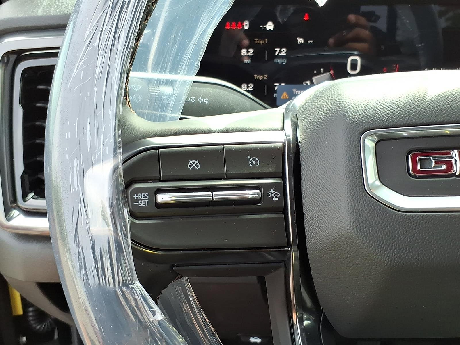 New 2026 GMC Canyon AT4 w/ LPO, Off Road Lift Package AWD/4WD image 14