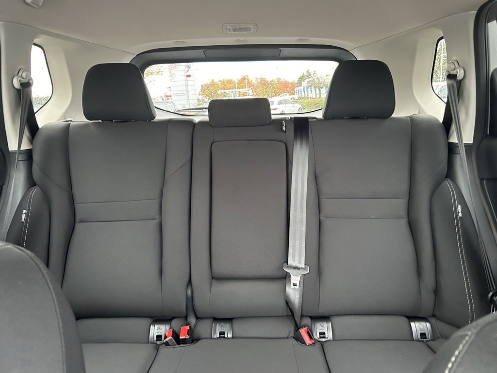 New 2025 Nissan Rogue S image 19