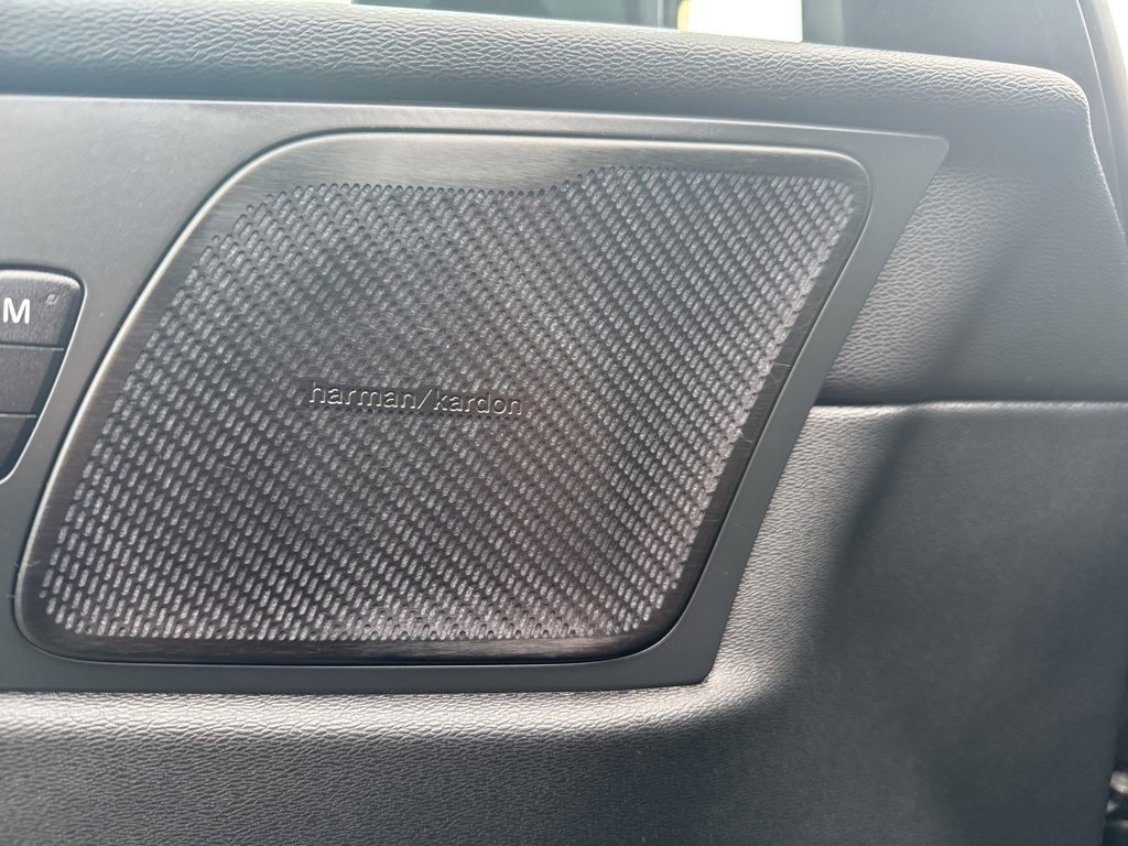 Used 2023 Volvo XC60 B5 Plus w/ Climate Package image 13