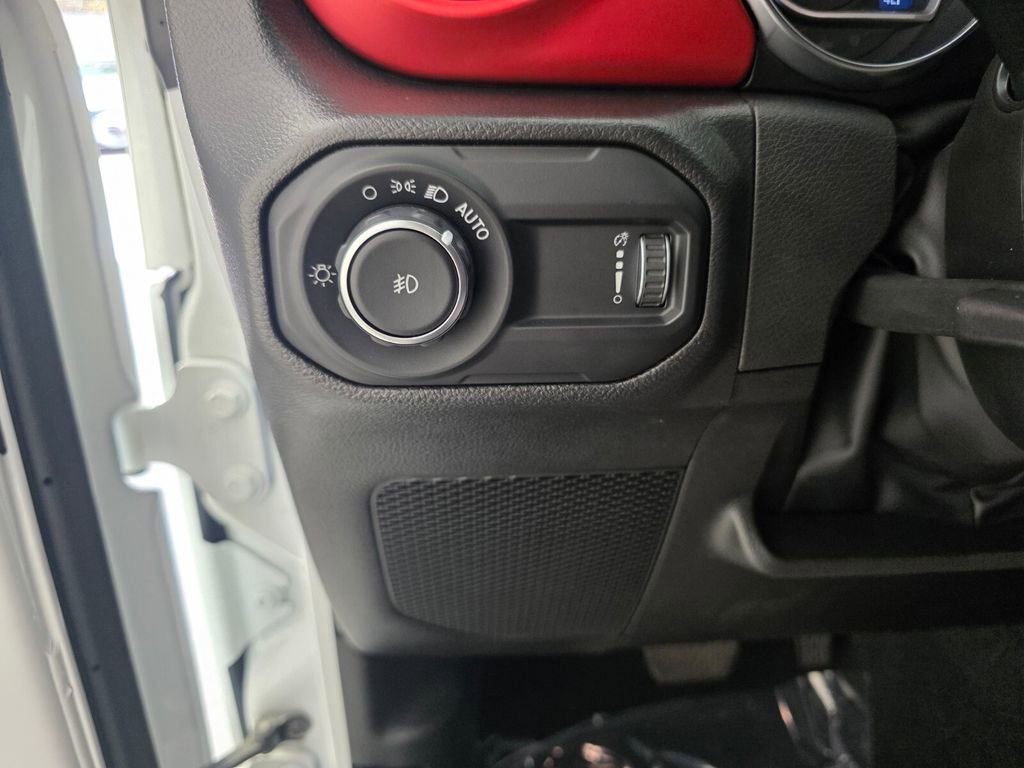 Used 2023 Jeep Wrangler Unlimited Rubicon w/ LED Lighting Group image 25