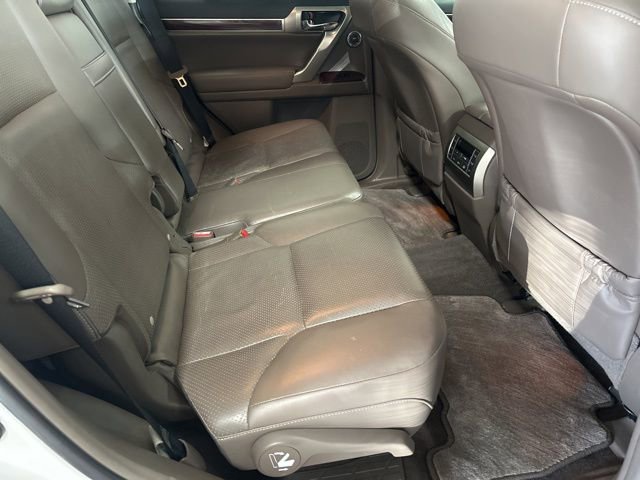 Used 2014 Lexus GX 460 Luxury w/ Preferred Accessory Package image 31