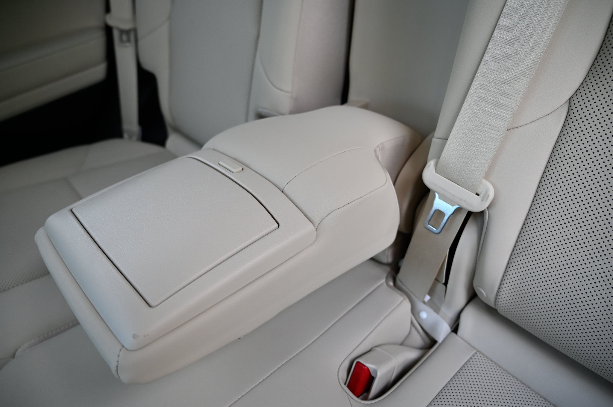 Used 2021 Lexus GX 460 Premium w/ Premium Package AWD/4WD image 40