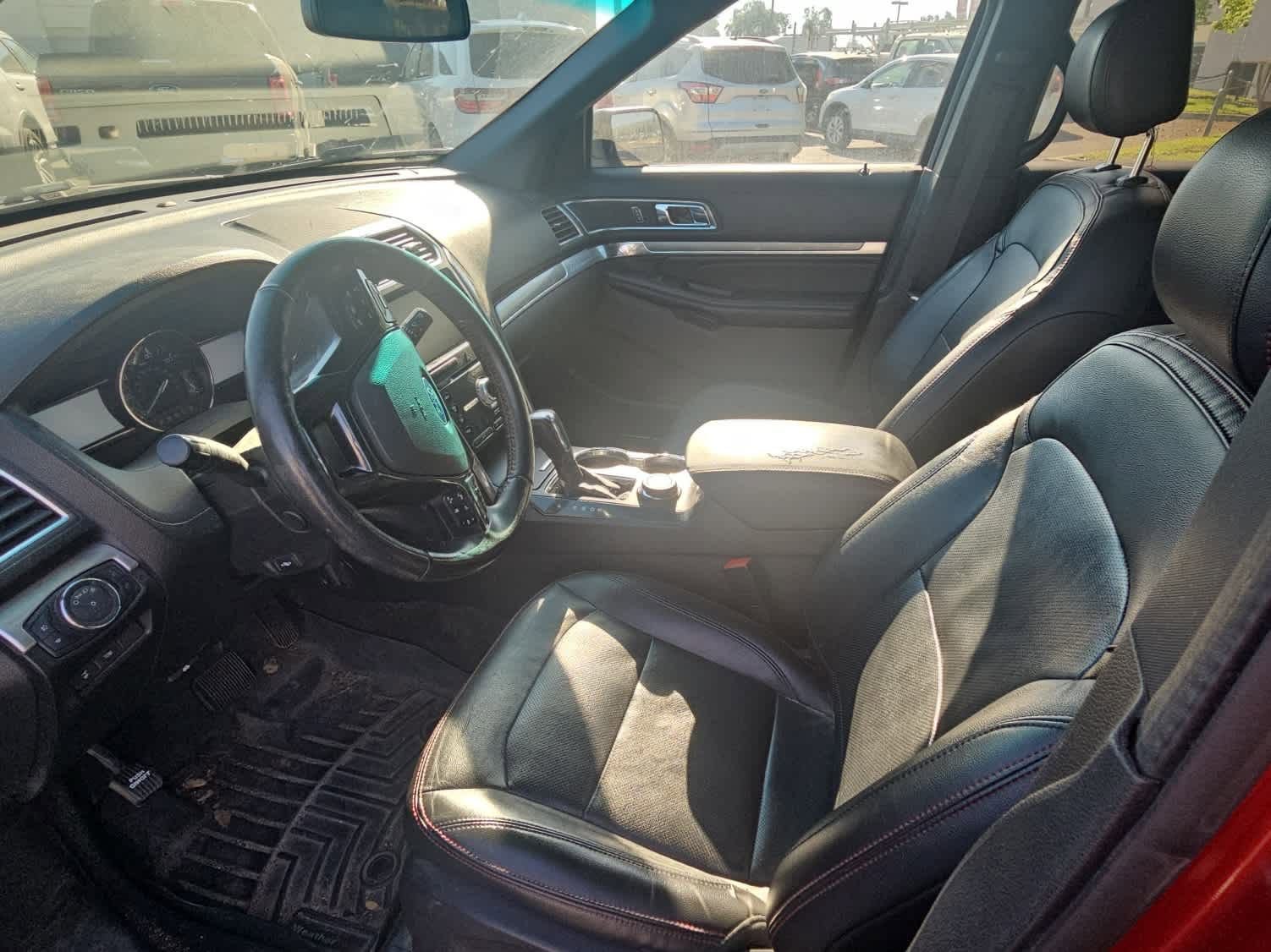 Used 2016 Ford Explorer Sport w/ Equipment Group 401A image 14