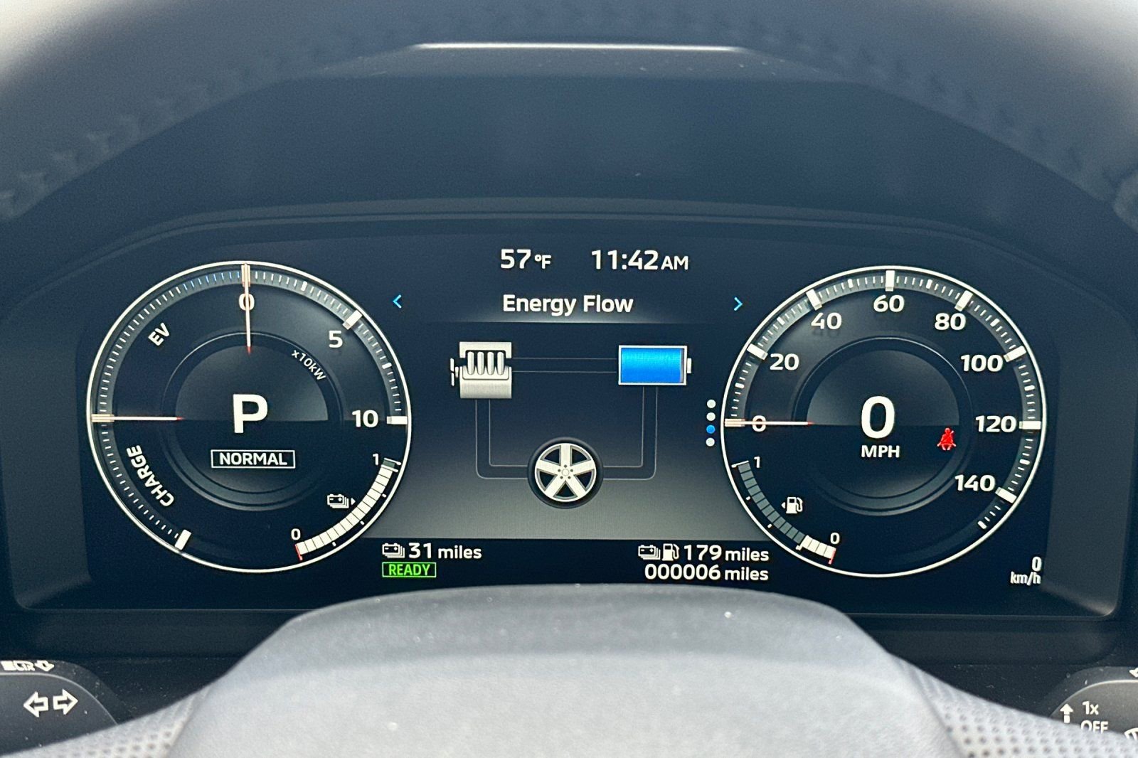 New 2025 Mitsubishi Outlander SEL image 24