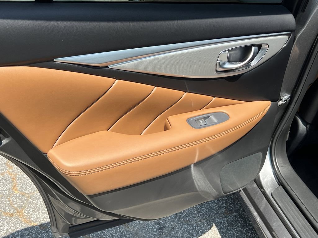 Used 2023 INFINITI Q50 Luxe w/ Cargo Package AWD/4WD image 17