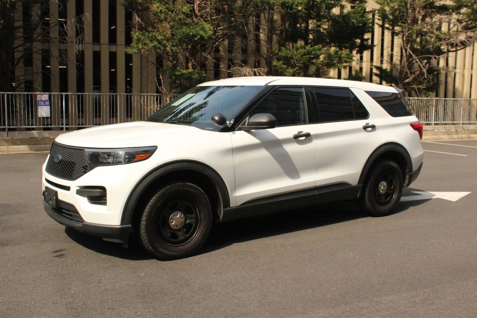 Used 2021 Ford Explorer 4WD Police Interceptor image 12