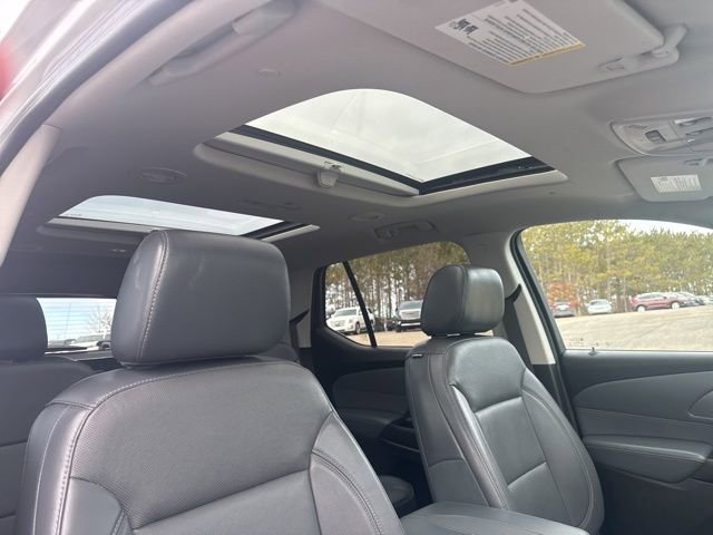 Used 2018 Chevrolet Traverse Premier image 31