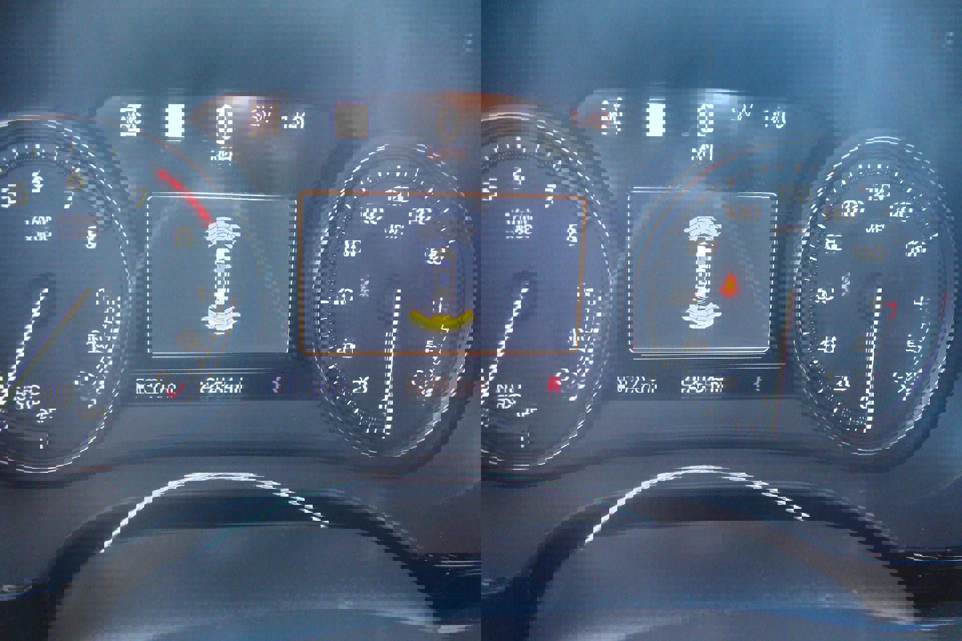 Used 2023 Cadillac XT6 Premium Luxury w/ Technology Package image 16