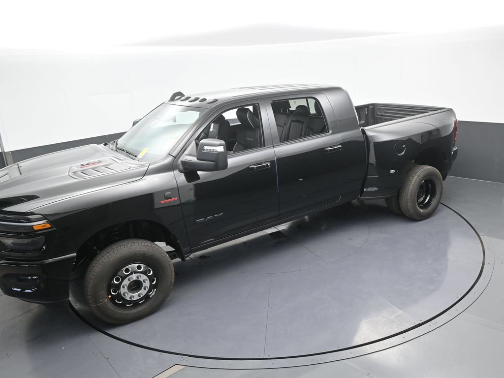 New 2026 RAM 3500 Laramie w/ Night Edition AWD/4WD image 47