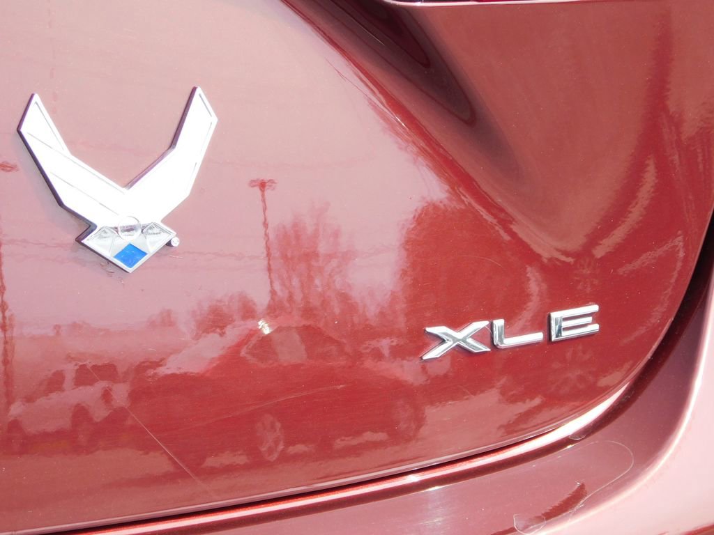 Used 2018 Toyota Avalon XLE Premium w/ Protection Package image 40