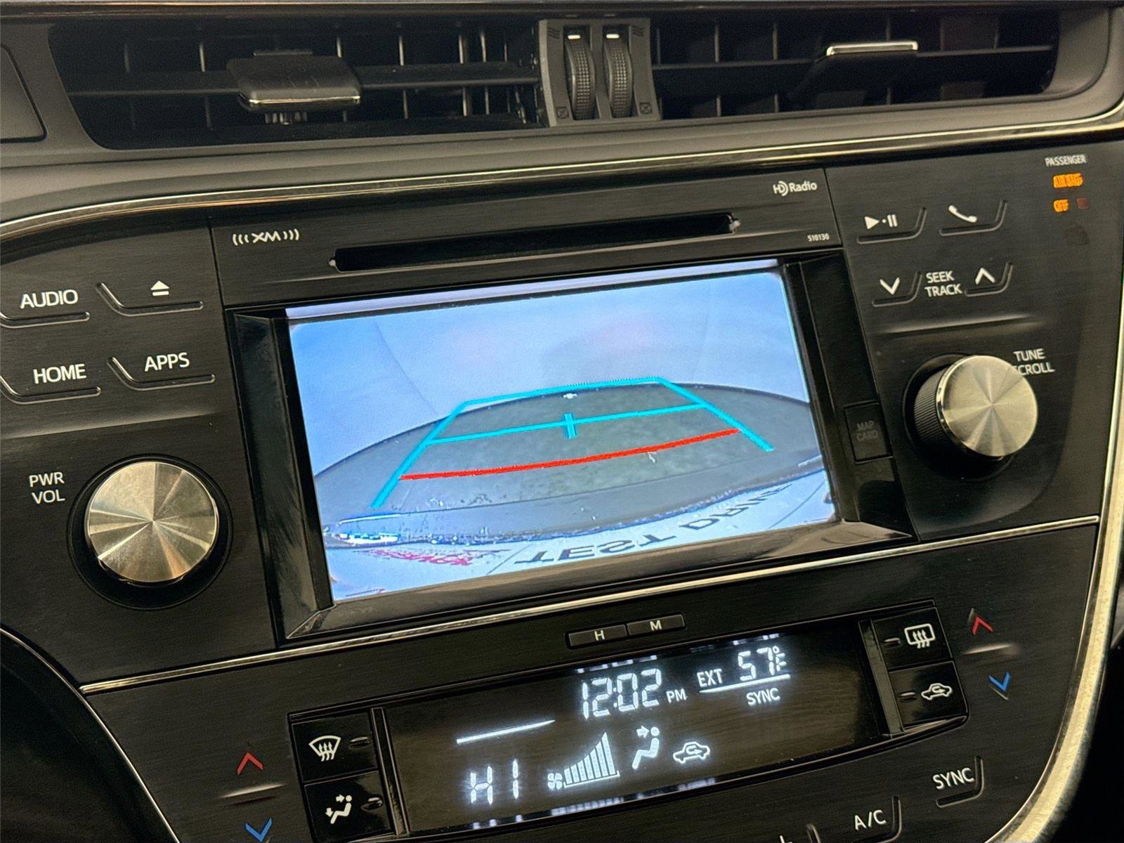 Used 2018 Toyota Avalon XLE Premium image 27