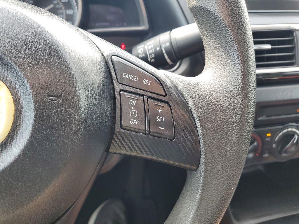 Used 2016 MAZDA MAZDA3 i Sport image 26
