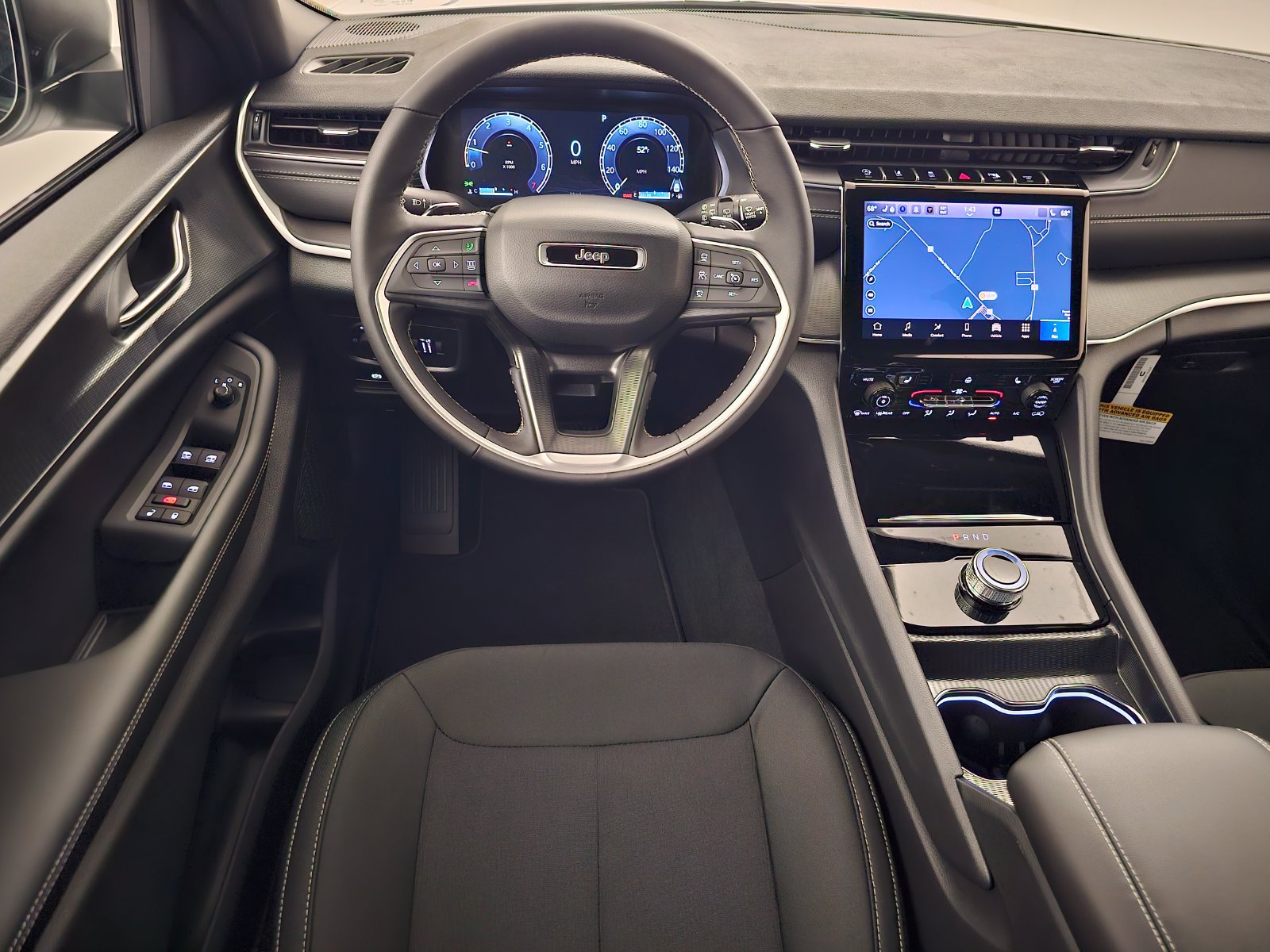 New 2027 Jeep Grand Cherokee Laredo X AWD/4WD image 7