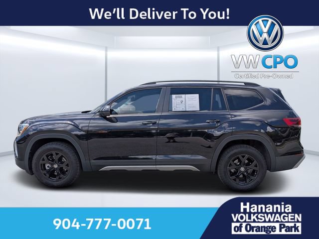 Certified 2025 Volkswagen Atlas Peak Edition SE AWD/4WD image 6