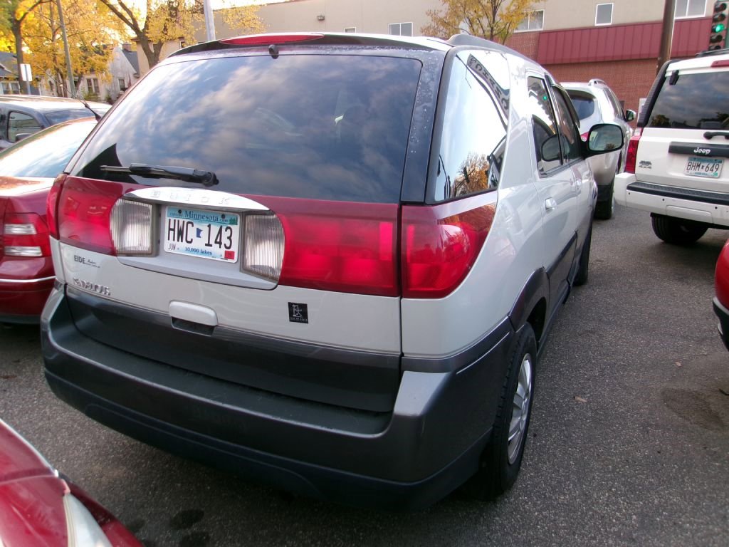 Used 2004 Buick Rendezvous CX image 2