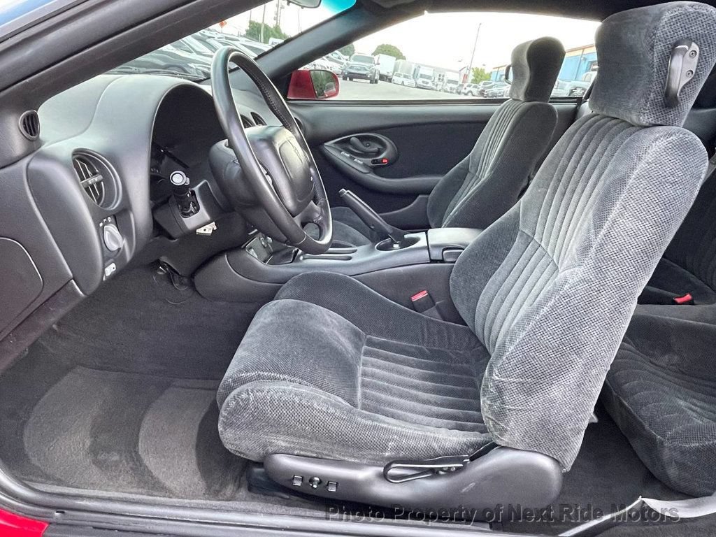 Used 2002 Pontiac Firebird Convertible RWD image 19