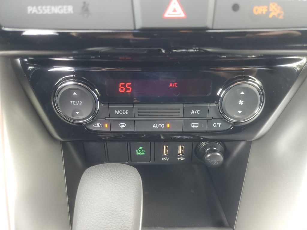 New 2026 Mitsubishi Eclipse Cross LE AWD/4WD image 23