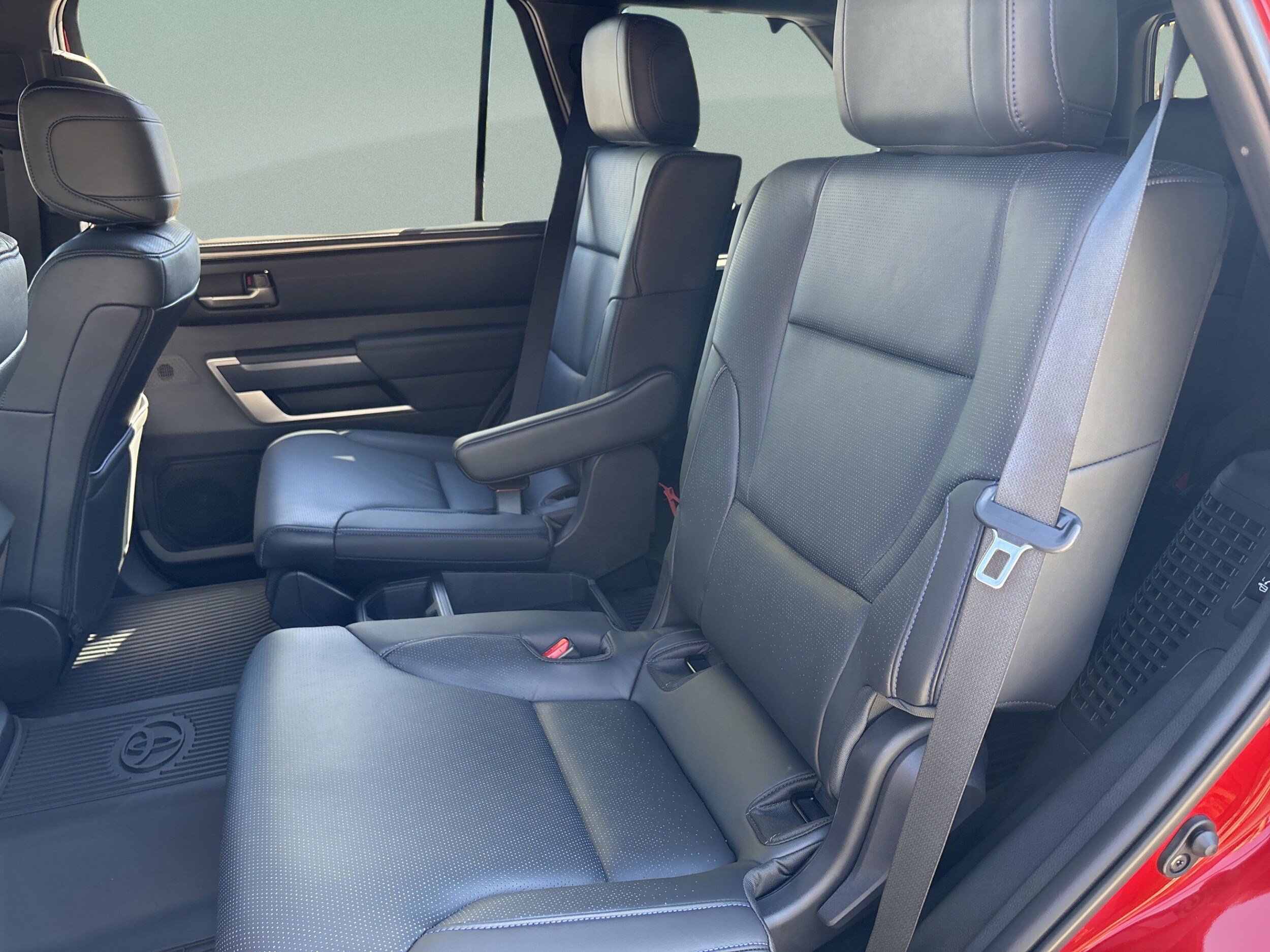 New 2026 Toyota Sequoia Platinum AWD/4WD image 20