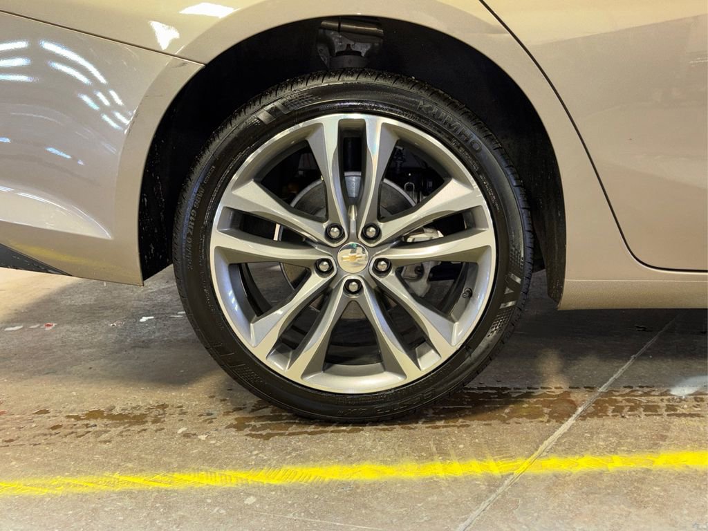 Used 2024 Chevrolet Malibu LT image 20