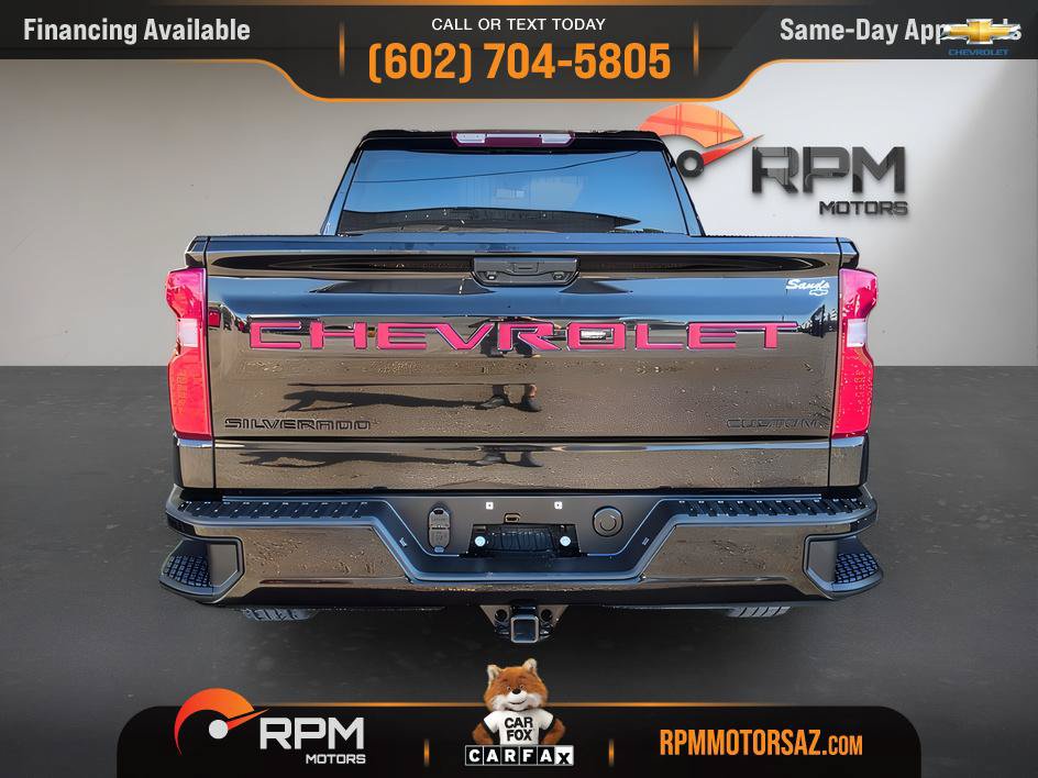 Used 2022 Chevrolet Silverado 1500 Custom w/ LPO, Dark Essentials Package AWD/4WD image 5