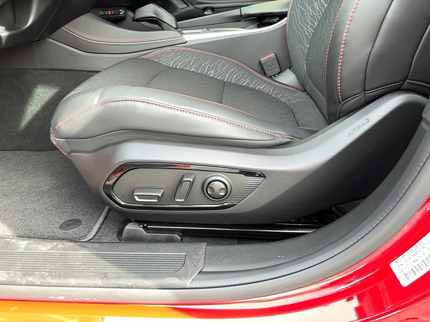 New 2026 Dodge Charger R/T w/ Driver Convenience Group AWD/4WD image 20