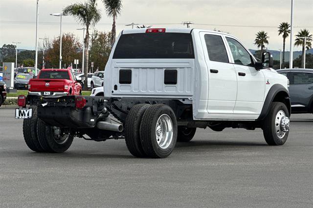 New 2026 RAM 5500 Tradesman w/ Chrome Appearance Group AWD/4WD image 3