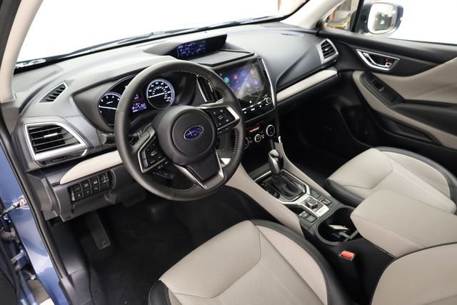 Used 2024 Subaru Forester Limited w/ Convenience Package image 11