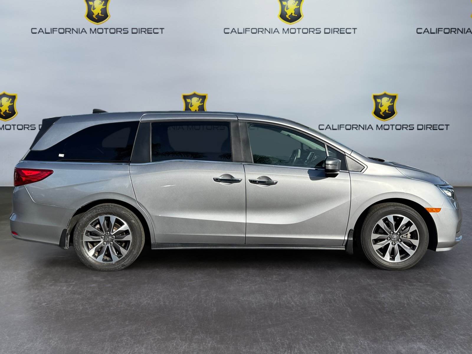 Used 2023 Honda Odyssey EX-L image 6