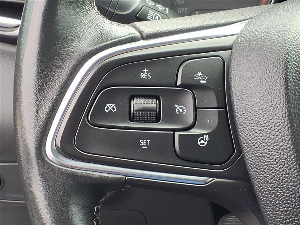 Used 2023 Buick Encore GX Essence w/ Experience Buick Package image 11